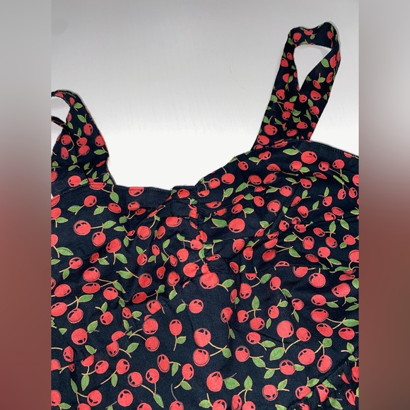*Clearance* NWOT Urban Outfitters Pins + Needles Cherry Dress Size Medium - Picture 4 of 7